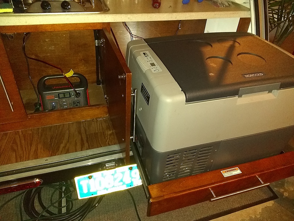 Click image for larger version

Name:	camper_fridge1[1].jpg
Views:	692
Size:	2.17 MB
ID:	17683